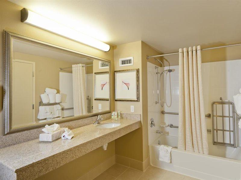 Holiday Inn & Suites - Barstow, An Ihg Hotel Экстерьер фото